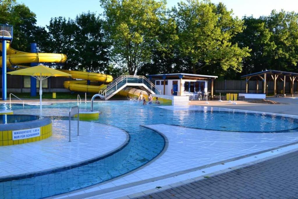Апартаменты Traumhafte Auszeit Bad Lauchstadt Экстерьер фото